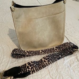 Vegan crossbody